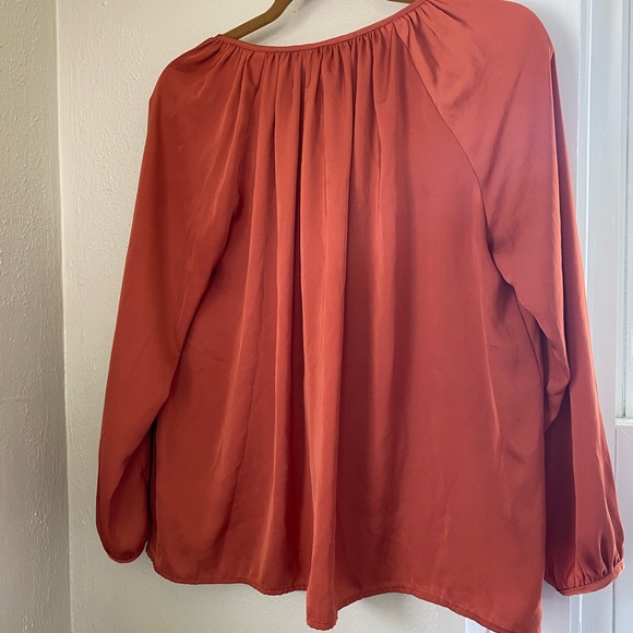 H&M silky blouse - Picture 3 of 6